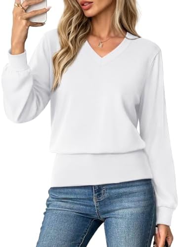 White T Shirts for Women V Neck Petite Cute Tops 2026 Fashion S in All White